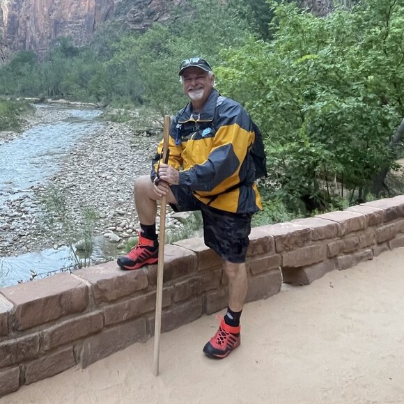 Meet your Posher, Wayne - Picture 1 of 4